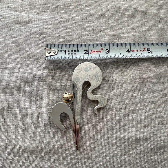 Abstract Silver Brooch - Picture 4 of 4